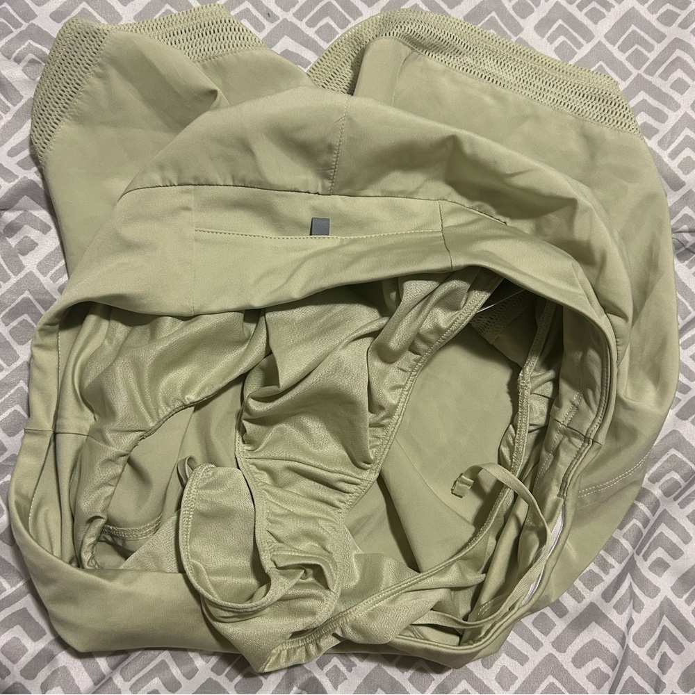 NWT Nike Dri-fit Running Olive Aura shorts w/ drawstring and liner-Size l/xl - Picture 6 of 13